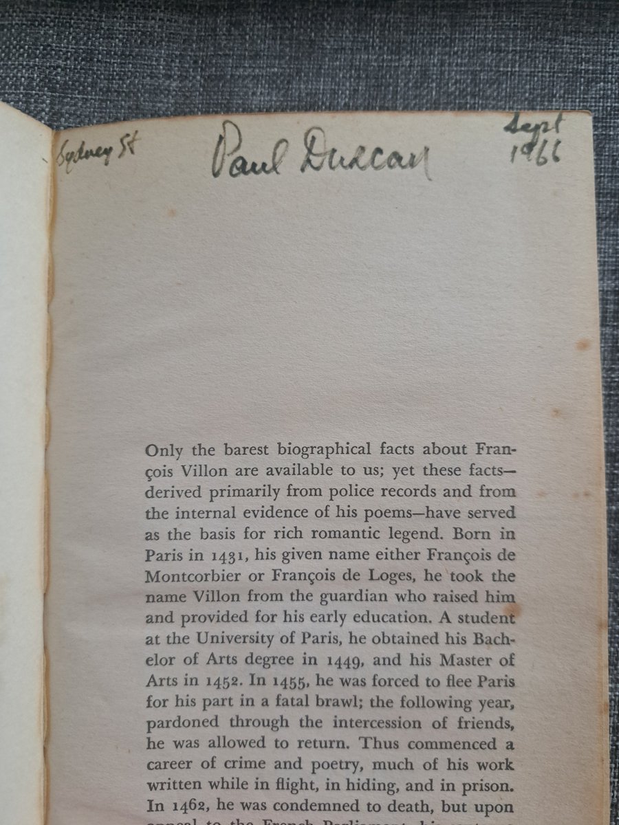 OisinFagan's tweet image. Bilingual edition of François Villon poems, bought by the great Paul Durcan when he was 21. R.I.P