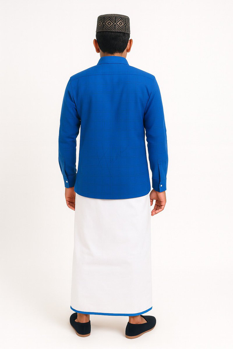 haamimali's tweet photo. Training AI to recognize and recreate traditional Maldivian attire 🇲🇻. Proud to preserve and showcase our cultural identity using technology.

#AIModel #MaldivianCulture #TraditionalAttire #Feyli #DhivehiHeritage #Maldives #CultureAndTech #AIDesign #MaldivesInAI https://t.co/6jD1iojDNt