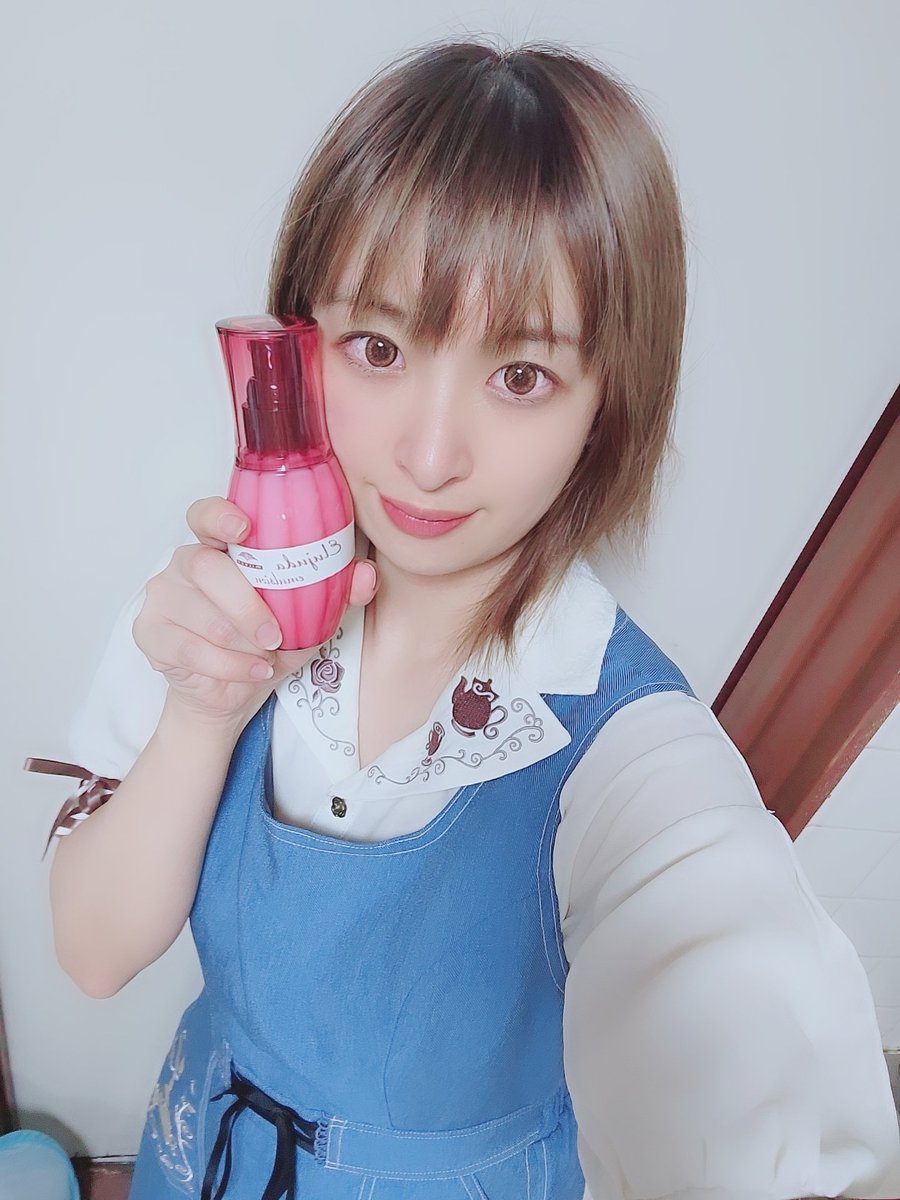 Oto_Aoi0623's tweet image. 沢山のお祝いの言葉や
プレゼント
ありがとうございます😭
そして母からのコメントに涙😭
ありがとう。頑張るね