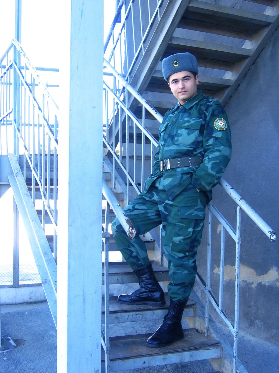 ilKinHasani's tweet image. Yaşasın Azərbaycan Ordusu! 🇦🇿
107 il şan, 107 il qürur! 

#AzərbaycanSilahlıQüvvələri107