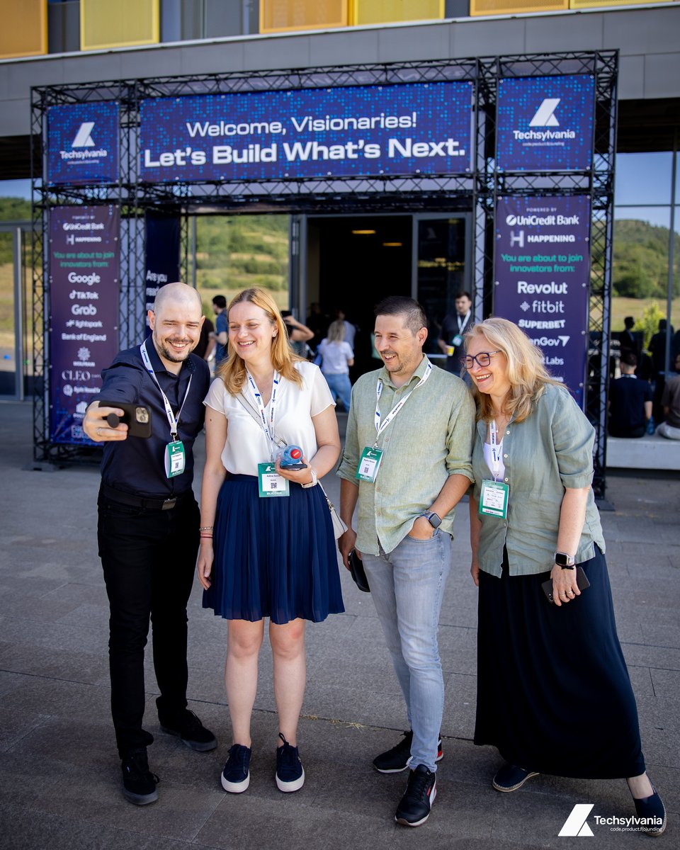 ☀️ Good morning from #Techsylvania2025!

We’ve started Day 2 with registration, hosted by <a href="/UniCreditEurope/">UniCredit</a> and opening remarks that set the mood for a full day of meaningful conversations and fresh perspectives in tech and innovation.

Let’s dive in! 🚀