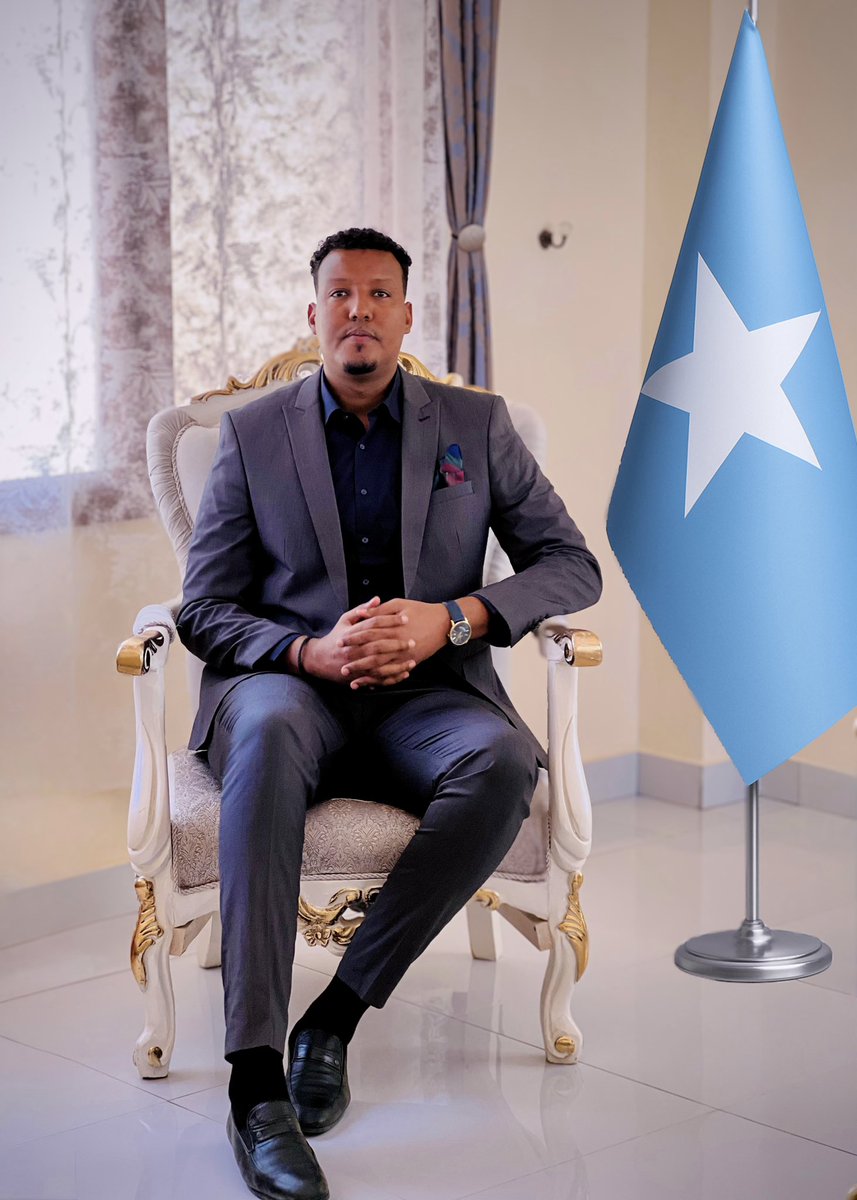 Hambalyo toddobaadka xorriyadda. Waxa aan u rajaynayaa Dalka in Eebbe u soo saaro hoggaan daacad ah oo dhibka ka saara.