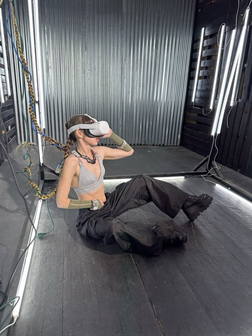 3 pic. THIS AI IS GETTING INSANE ✨💦 https://t.co/QeT79lZwlu