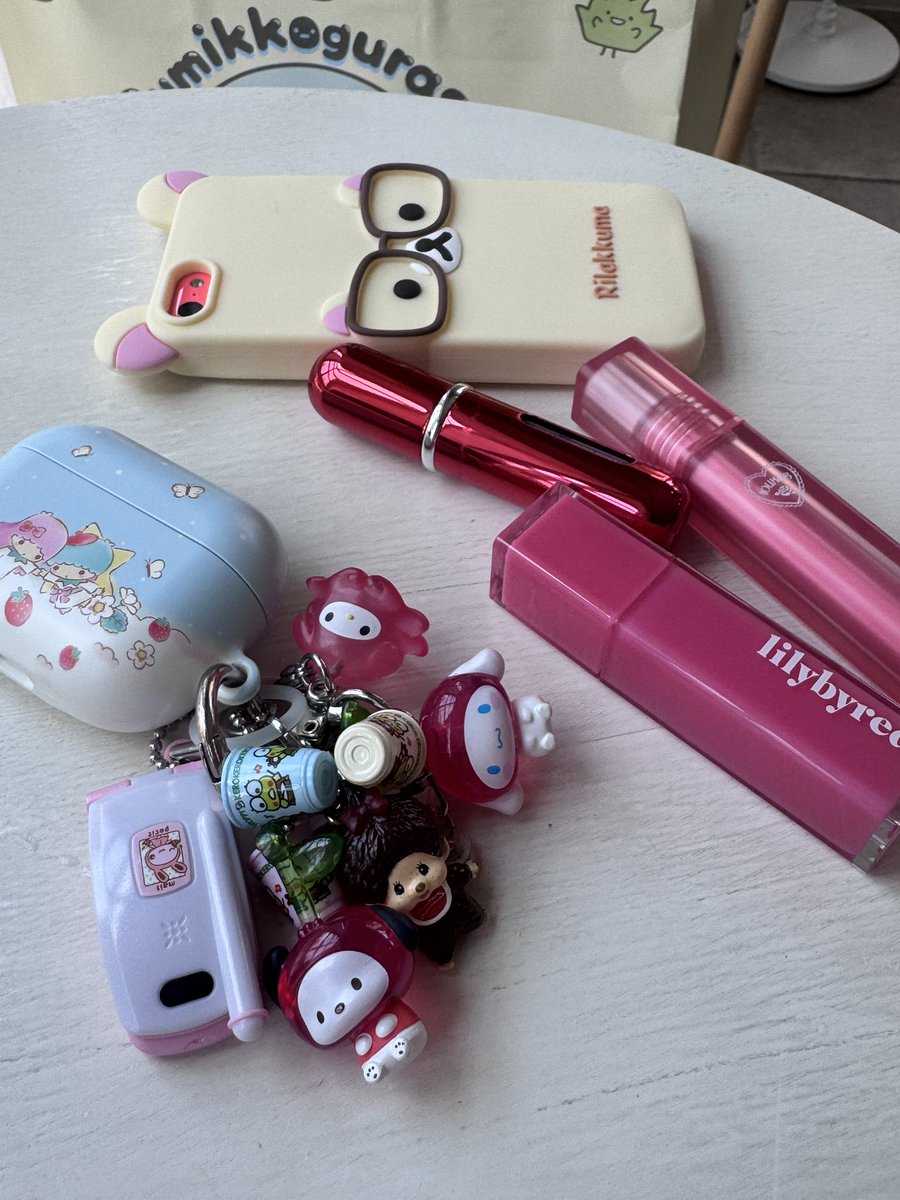 _min0__2's tweet image. 와글와글