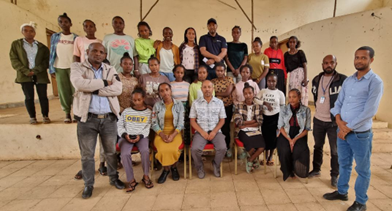 @UNODC_EA and <a href="/UNIDO/">UNIDO</a> gave 40 TVET interns (26 female) an orientation at Yirgalem AgrI-Industry Parks🇪🇹, placing them into 4 fruit and vegetable processing firms. The hands-on placement builds skills, opens job doors and strengthens gender-safe workplaces in line with #SDG5 #SDG8