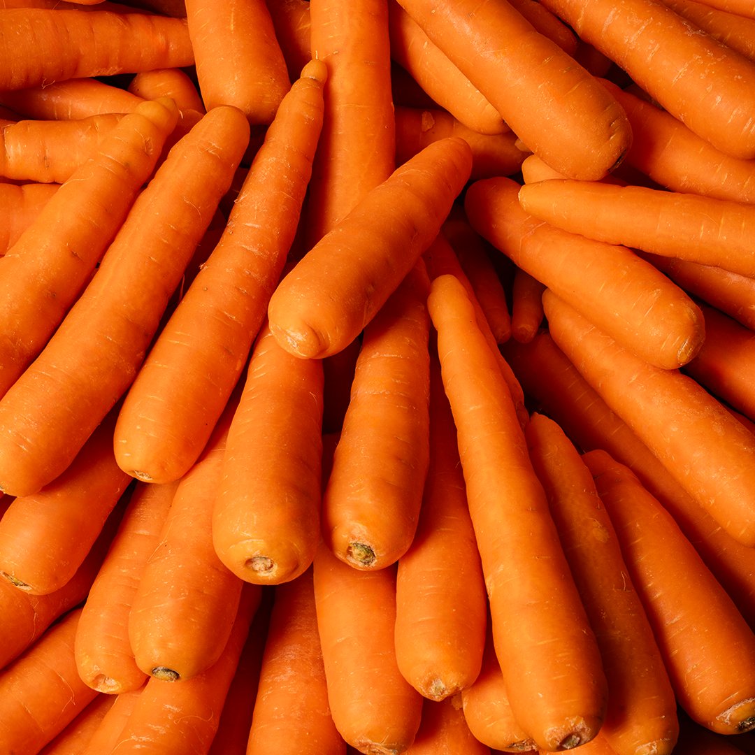 قسم الخضار عندنا ..
ألوان تفتح النفس، وكل شيء يلمع من الجودة والنظافة 🍅🥒

#الدانوب