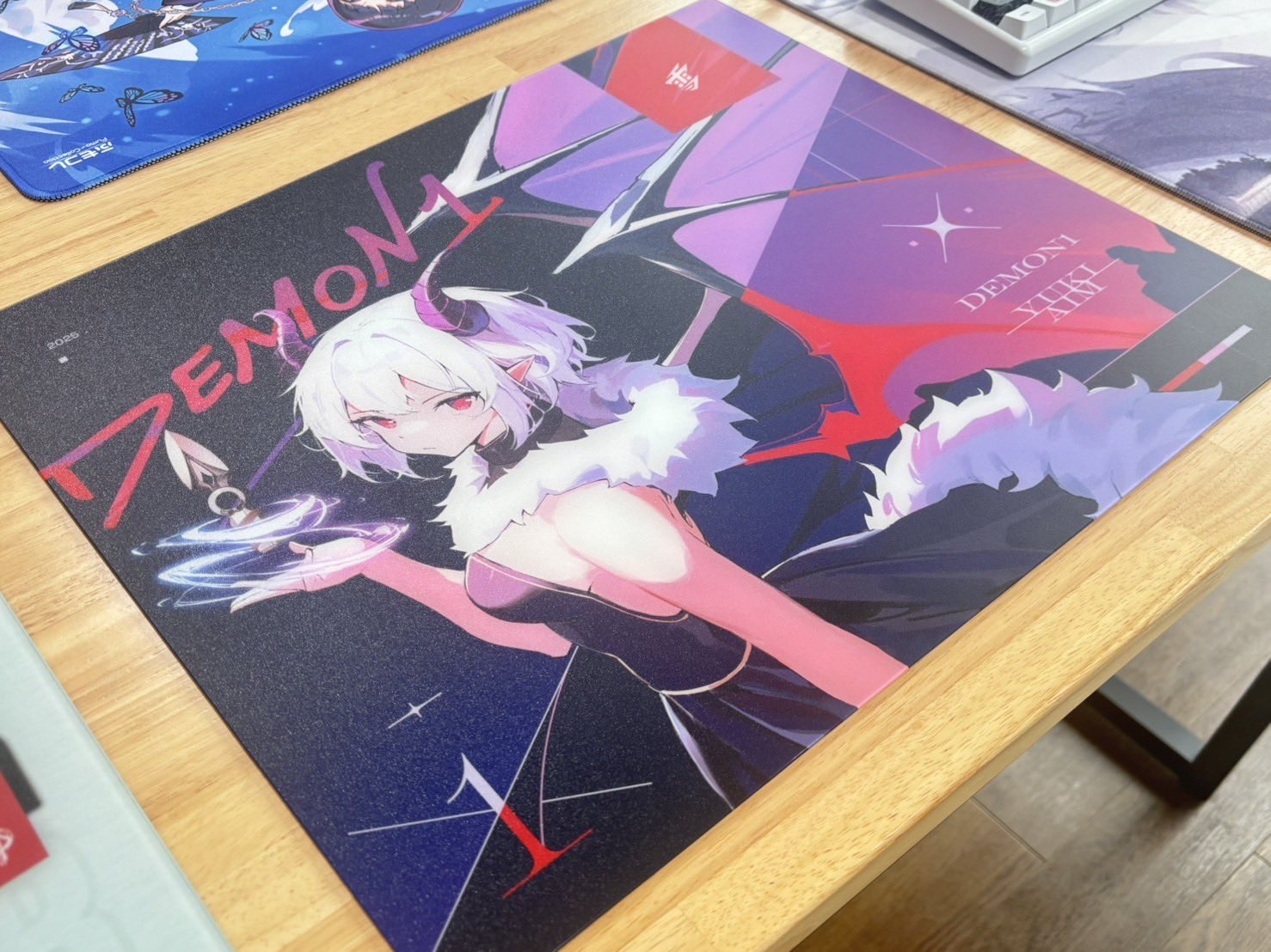 yuki aim demon1 ガラスマウスパッド Yuki Aim(ユキエイム) x Demon1 ガラスマウスパッド｜ふもコレ