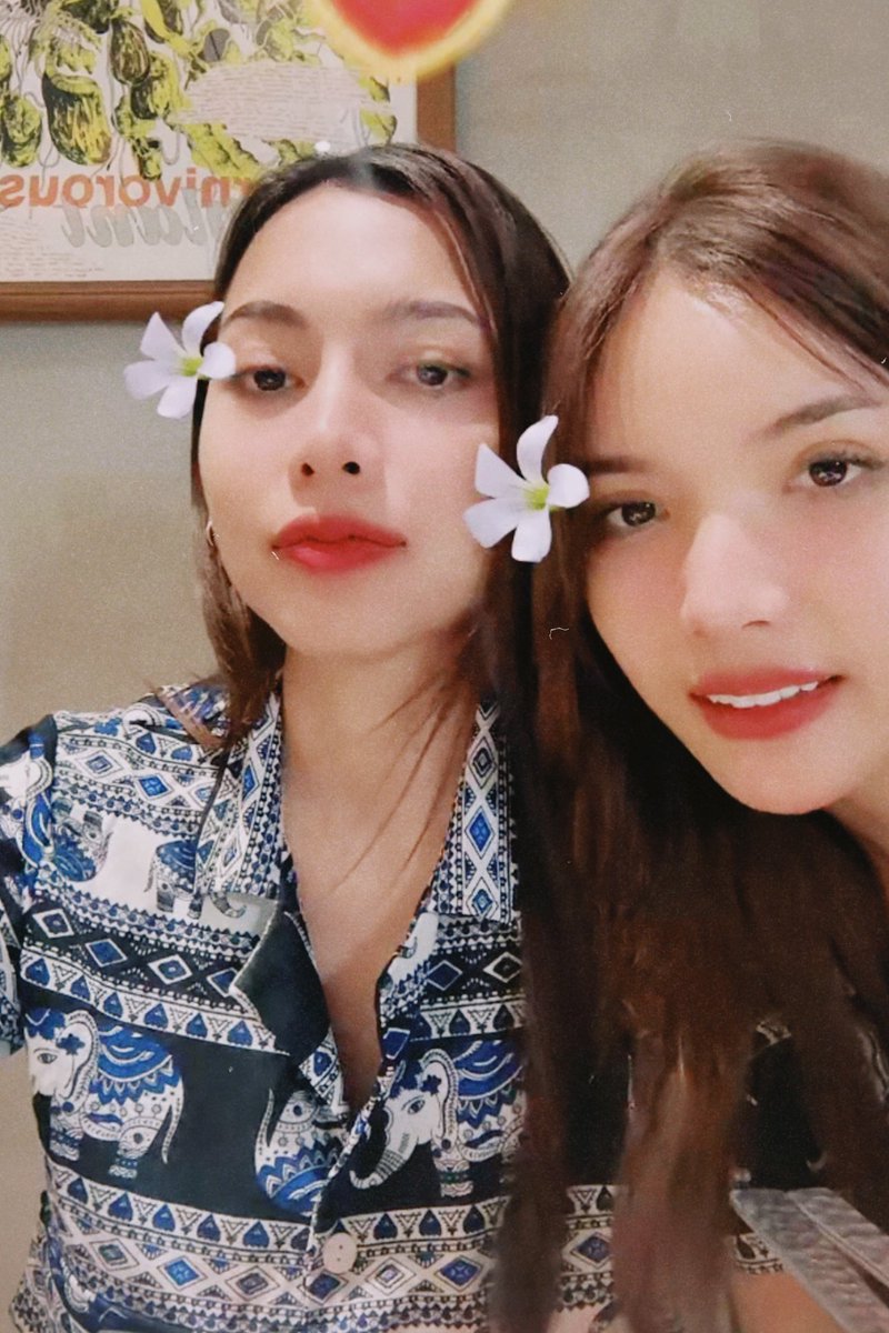 sahyolvr's tweet photo. have a good meal and day ahead naka 💕🫂 kid teung na! 🥹🥹🥹
#กี้พลอย #KeePloy
#คุกกี้ณัฐริกา #พลอยนิตา https://t.co/rRZSq30qGs