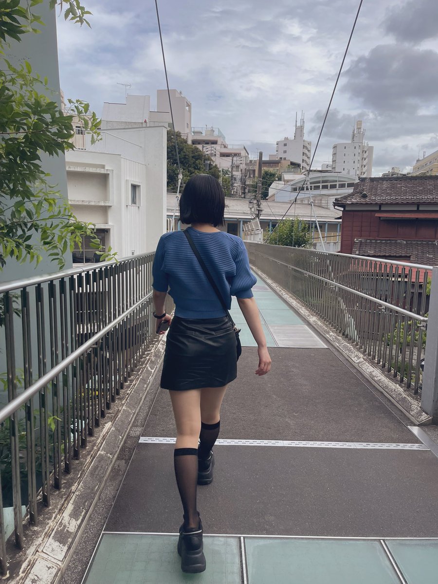後ろじゃなくて隣に来なさい!!

なんつって