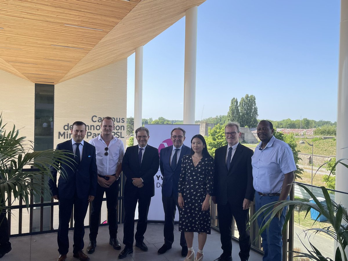 Pierre Bédier (@pierre_bedier) on Twitter photo Excellence académique, recherche et innovation: le Campus <a href="/Mines_Paris/">Mines Paris - PSL</a> à Versailles-Satory confirme les Yvelines comme l'un des principaux moteurs de l'innovation en Île-de-France. Un partenariat stratégique avec le Département <a href="/Les_Yvelines/">Les Yvelines</a> qui investit résolument dans l'avenir. Excellence académique, recherche et innovation: le Campus <a href="/Mines_Paris/">Mines Paris - PSL</a> à Versailles-Satory confirme les Yvelines comme l'un des principaux moteurs de l'innovation en Île-de-France. Un partenariat stratégique avec le Département <a href="/Les_Yvelines/">Les Yvelines</a> qui investit résolument dans l'avenir.
