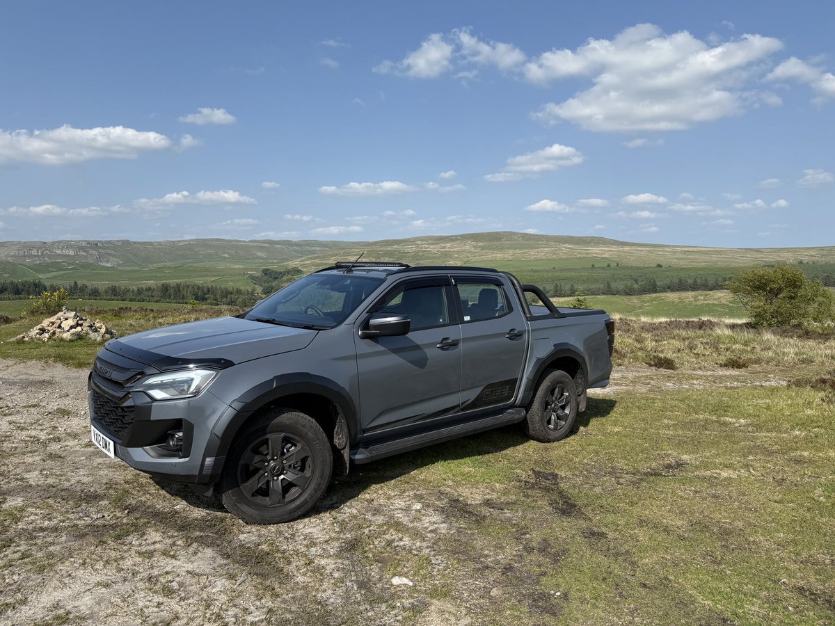 On test here the limited edition Isuzu D-Max Steel.

Have a read 👇🏽

yorkshiretimes.co.uk/article/D-Max-…

<a href="/Isuzuuk/">Isuzu UK</a>