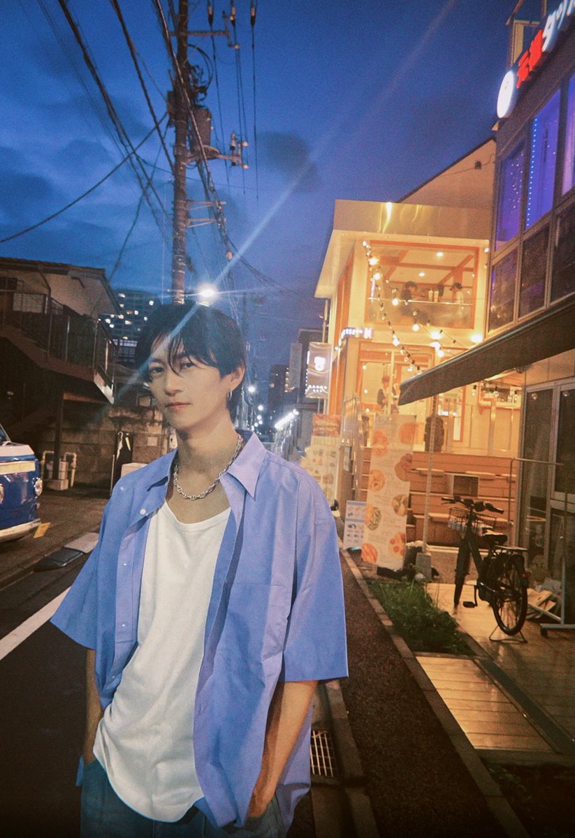 tapdepoipoi's tweet image. マジで別人すぎて鳥肌。テストステロン全開サラリーマン風35歳男性がエモがって韓国風ガチイケメンに生まれ変わった…。これでナンパもマチアプも無双できる。若い女子からセックス依頼が届くレベルに。年齢で諦める時代は完全終わった。エモがれ。