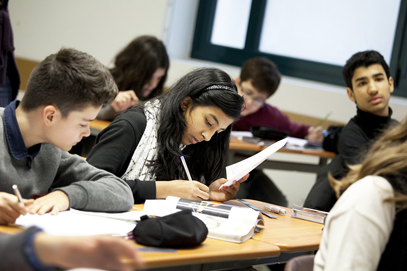 📚🖇️Tous nos vœux de réussite aux 42 412 candidats de l’académie de #Bordeaux qui entament aujourd'hui les épreuves du #Brevet2025 !
🙏Un grand merci aux équipes éducatives et administratives mobilisées pour assurer, partout sur le territoire, la bonne organisation des épreuves.