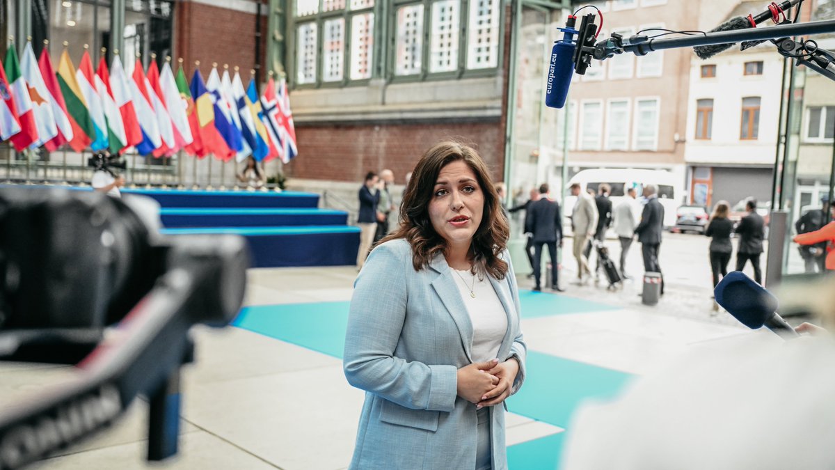 ALDE Party (@aldeparty) on Twitter photo 🤝 The doors open on one of the most important liberal and democrat gatherings of the year.
Today, our President <a href="/svenja_hahn/">Svenja Hahn MdEP</a> co-hosts leaders from across Europe with a shared conviction:
🗣️ To defend freedom, democracy and European unity in the face of rising threats, the EU 🤝 The doors open on one of the most important liberal and democrat gatherings of the year.
Today, our President <a href="/svenja_hahn/">Svenja Hahn MdEP</a> co-hosts leaders from across Europe with a shared conviction:
🗣️ To defend freedom, democracy and European unity in the face of rising threats, the EU
