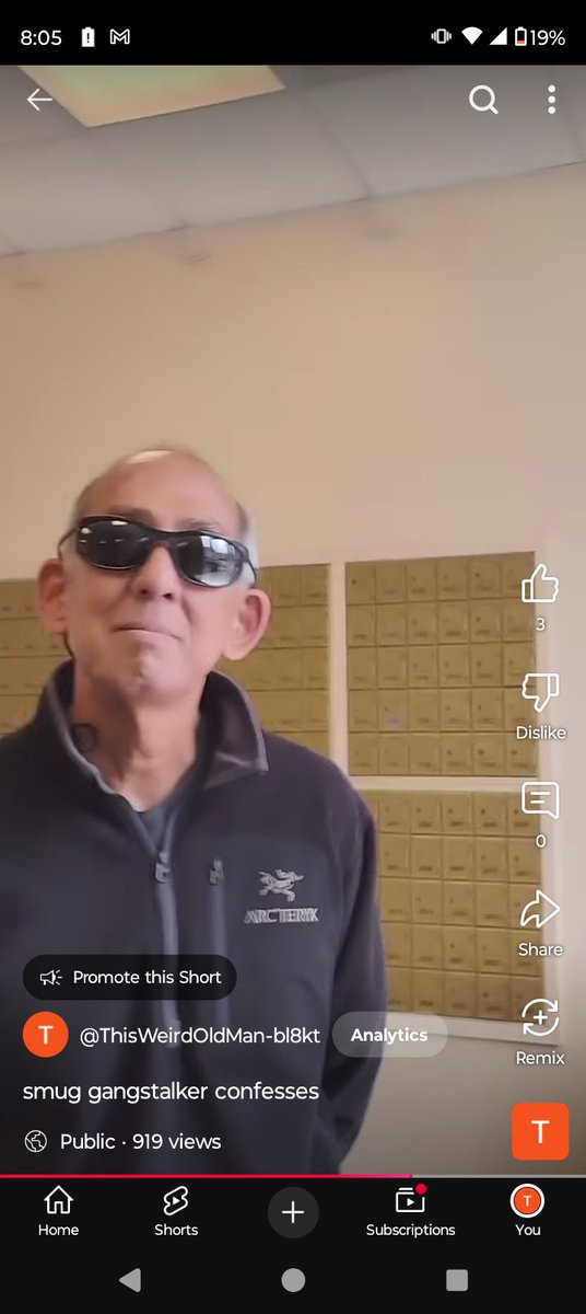 DesertThings's tweet image. Please retweet this video. If you're in the Bay Area help me figure out who this guy is:
youtube.com/shorts/6-Rk8CF…
#gangstalking
#ncric
#fascism
#rossdress4less