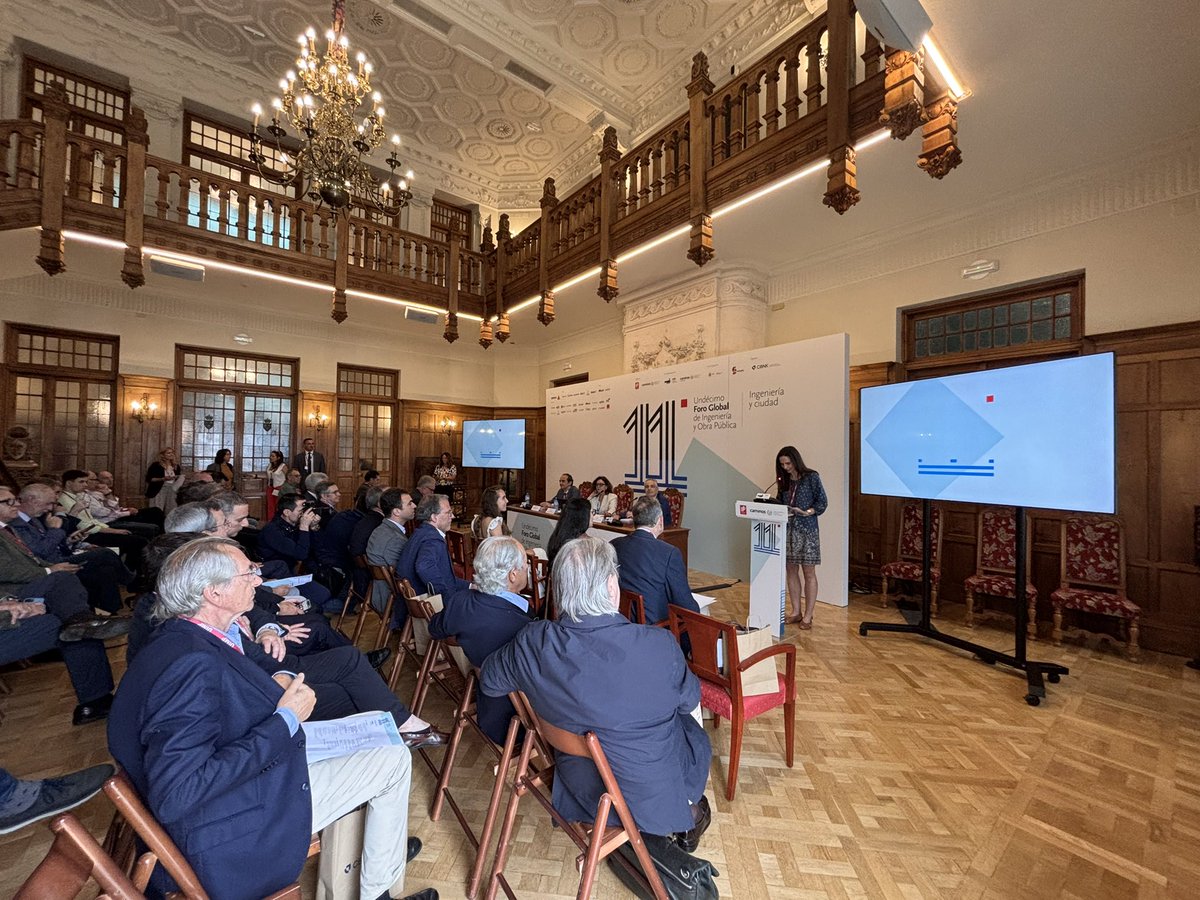 Comienza el XI Foro Global de Ingeniería y Obra Pública desde el <a href="/PdelaMagdalena/">Palacio de La Magdalena</a>

Inauguran <a href="/MA_Carrillo_S/">Miguel Ángel Carrillo Suárez</a>, Presidente <a href="/Colegiocaminos/">Colegio de Ingenieros de Caminos</a> y Matilde Carlón, Vicerrectora de la <a href="/UIMP/">UIMP</a>
 
Organizan #FundaciónCaminos y <a href="/Colegiocaminos/">Colegio de Ingenieros de Caminos</a> en colaboración con <a href="/transportesgob/">Ministerio Transportes y Movilidad Sostenible</a> y <a href="/CICCPCantabria/">Caminos Cantabria</a>