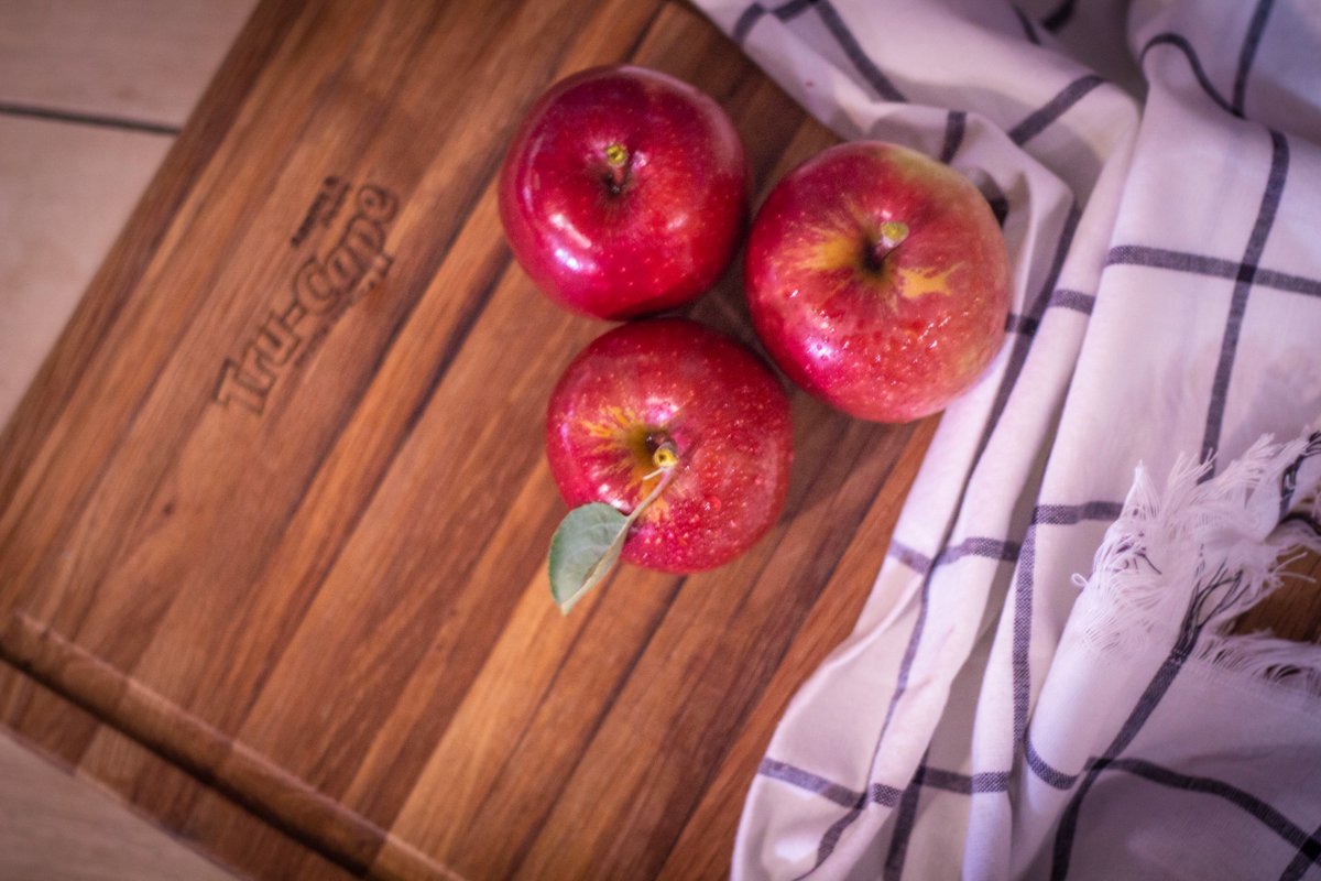 Science confirms: An apple a day truly supports better health tru-cape.com/science-confir…