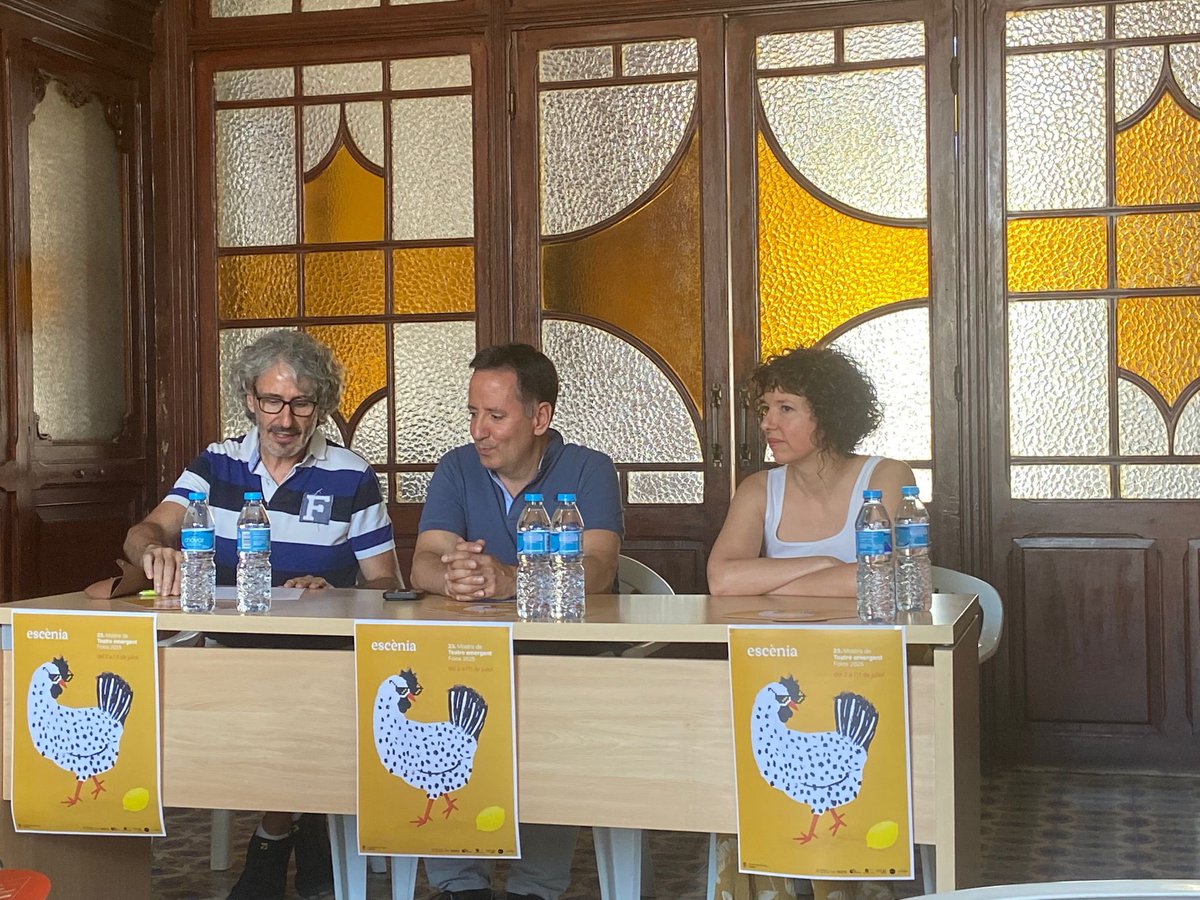 Bisílaba tweet media