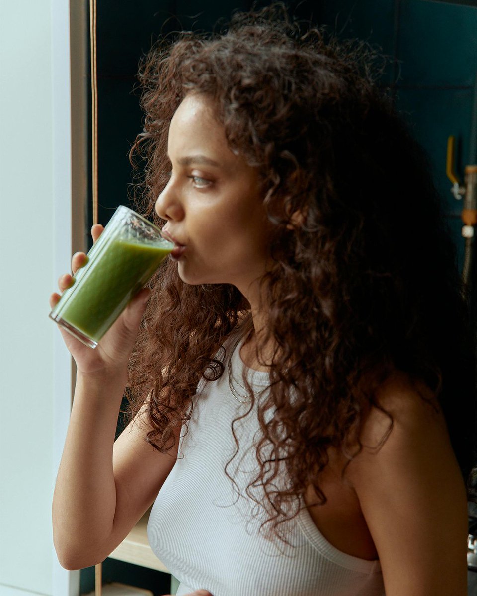 Glass isn't just for windows and drinks, it's also a versatile material that promotes health and well-being in everyday life. Incorporating glass into your daily routine, like using glass containers, can reduce exposure to harmful chemicals found in plastics 🫙