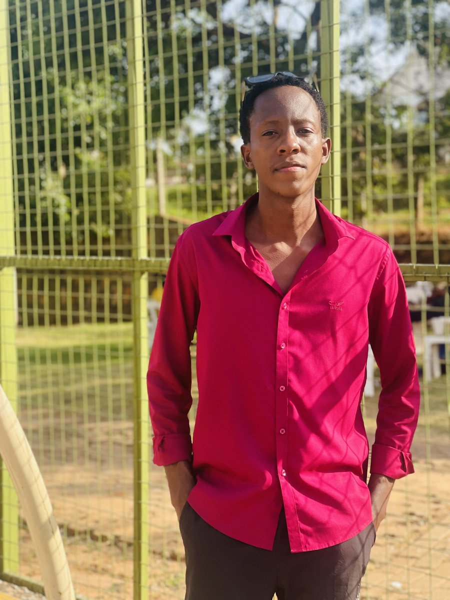 roxie_ug's tweet image. Happiest Birthday to my favorite little brothers. 🎂 

May you find true love upon your new age, mubonabonire na Love you guys ehh! 😂🫵