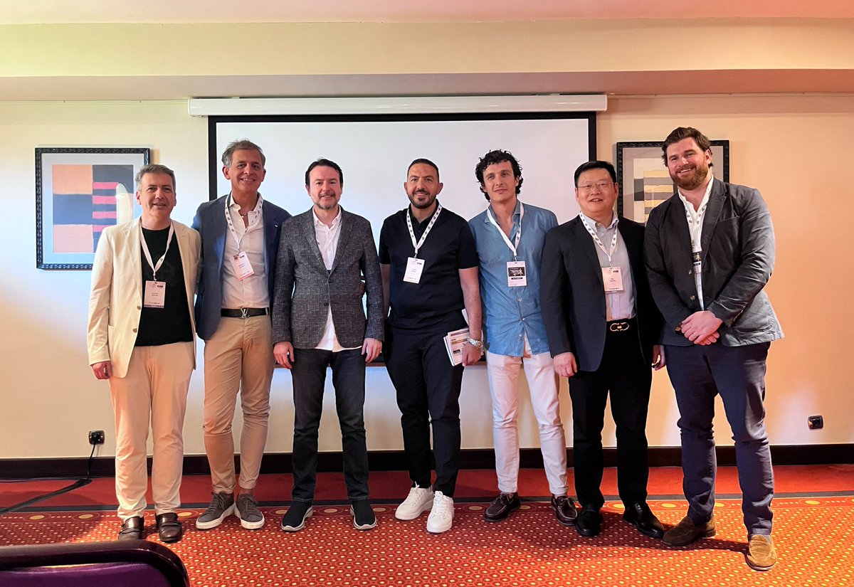 APTMedDevices's tweet image. 👏 A strong start to #MLCTO2025 with an inspiring Pre-Congress Course — thank you to all who joined us!
🔜 Don’t miss the upcoming live case sessions:
📅 LIVE CASE 2 on June 26
📅 LIVE CASE 4 on June 27
Don't forget to visit us at the APT booth for hands-on demos! #cardiology