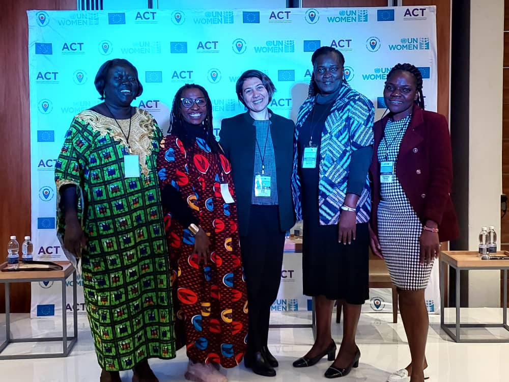 <a href="/acrl_rfp/">African Council of Religious Leaders</a> just wrapped up an incredibly insightful Regional Dialogue on Feminist Funding for Women's Movements in East &amp; Southern Africa in Johannesburg, South Africa! <a href="/acrl_rfp/">African Council of Religious Leaders</a> got an opportunity to engage with <a href="/unwomenafrica/">UN Women Africa</a> &amp; <a href="/UNTrustFundEVAW/">UN Trust Fund to End Violence against Women</a>....

Thread (1/2)