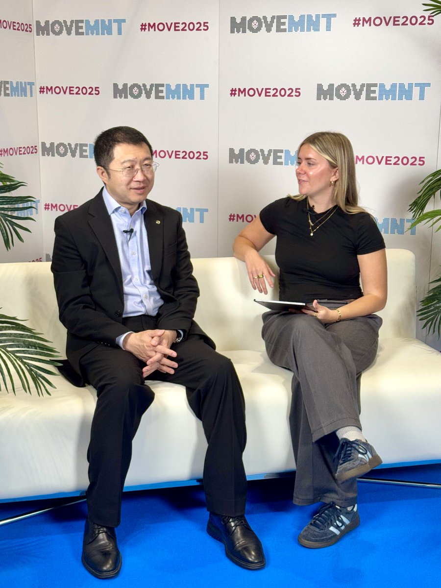 WeRide_ai's tweet image. Last week, our Founder and CEO Tony Han, CFO and Head of International Jennifer Li, and Director of PR and Marketing, Maeve Zhang, attended @MOVE_Event in #London — a key event connecting global leaders across the mobility ecosystem. 🇬🇧👥

They participated in various speaking…