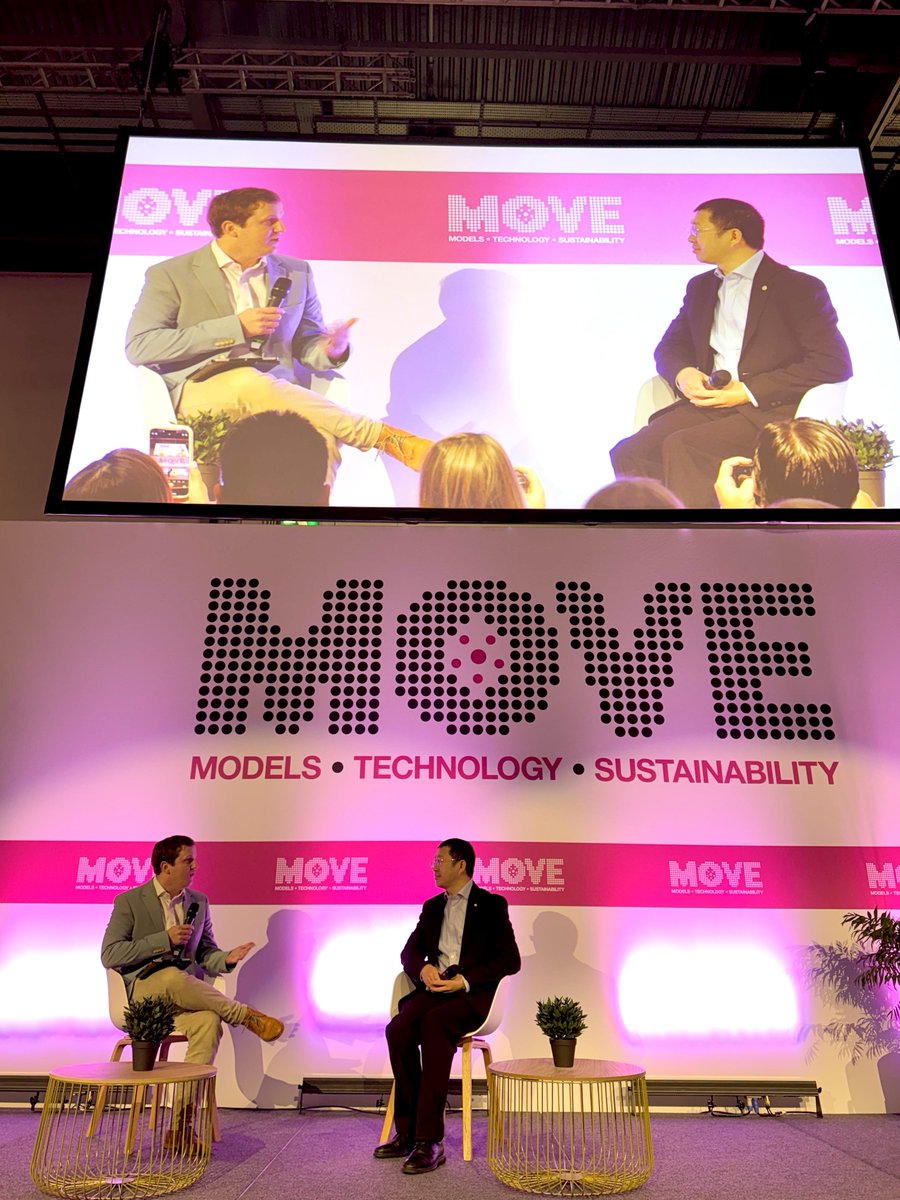 WeRide_ai's tweet image. Last week, our Founder and CEO Tony Han, CFO and Head of International Jennifer Li, and Director of PR and Marketing, Maeve Zhang, attended @MOVE_Event in #London — a key event connecting global leaders across the mobility ecosystem. 🇬🇧👥

They participated in various speaking…