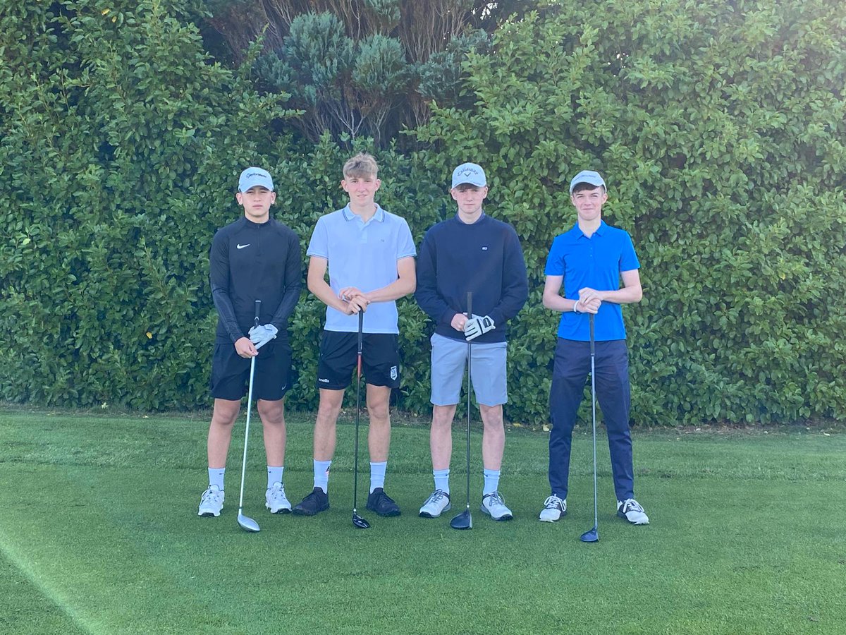 Oran Kenna, Ryan Hourihan, Thomas Reddington &amp; Daragh Barry, first team out in today’s golf classic. Best of luck to all teams participating. Have a great day