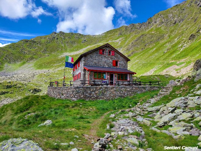 Latitudine45°16'D tweet media