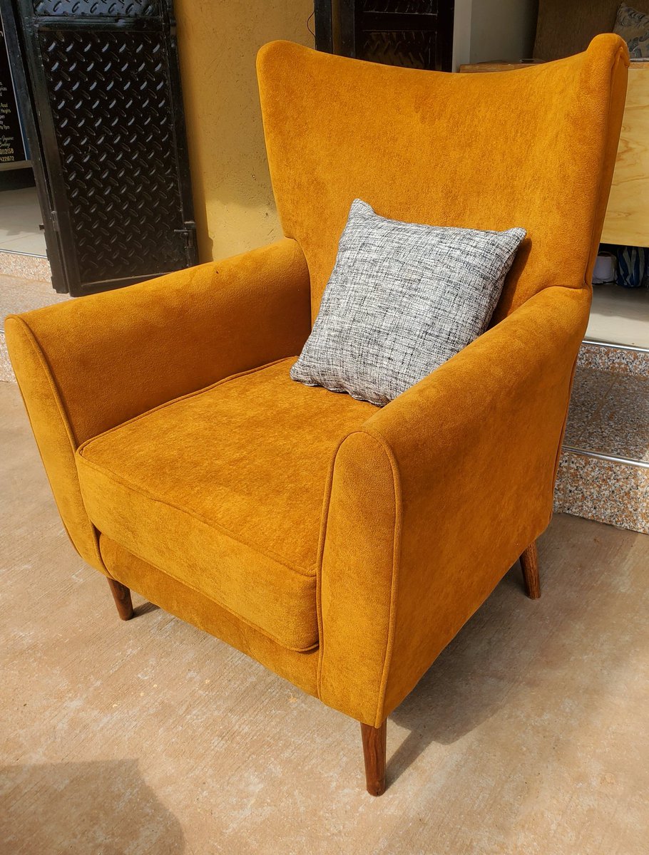 Good Morning Everyone,  we have just woke up.
We try our Hustles Again. 
Repost Our next client maybe on your time-line.