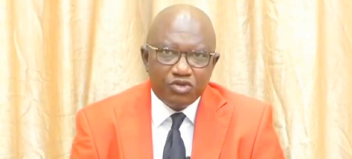 Taliby Dabo vide son sac : quand le RPG n’a jamais été un parti, mais une cour au service d’un seul roi conakrylemag.com/taliby-dabo-vi…