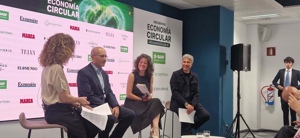 Gissèle Falcón (@falcongissele) on Twitter photo Sectores como textil, vitivinicola, cosméticos
Comparten la visión que el consumidor es el que va decidir cómo debemos producir como parte de la economía circular
Javier Amores, <a href="/lorealparis_es/">L'Oréal Paris España</a>
Alberto Fernández <a href="/Reviste_org/">RE-VISTE</a>
Nuria Mallen <a href="/familiatorres/">Familia Torres</a>
#EncuentroCircularUE Sectores como textil, vitivinicola, cosméticos
Comparten la visión que el consumidor es el que va decidir cómo debemos producir como parte de la economía circular
Javier Amores, <a href="/lorealparis_es/">L'Oréal Paris España</a>
Alberto Fernández <a href="/Reviste_org/">RE-VISTE</a>
Nuria Mallen <a href="/familiatorres/">Familia Torres</a>
#EncuentroCircularUE