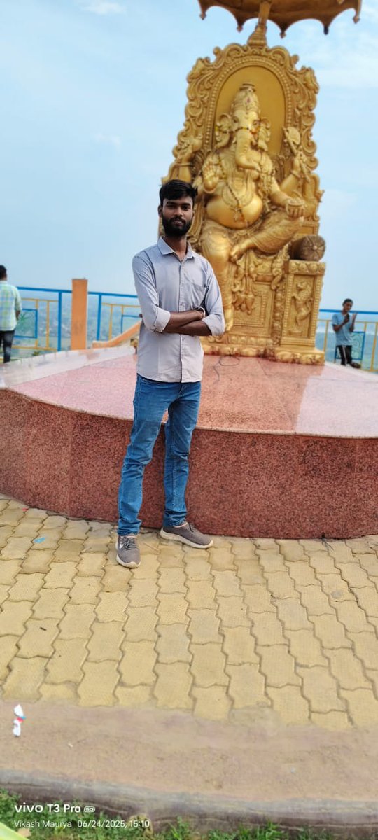 kumarvipinmaury's tweet photo. कहते है कि सोनभद्र काले सोने को खान है, उसी सोनभद्र में पर्यटकों को सोनभद्र की ओर आकर्षित करने वाले इको प्वाइंट पर जाना हुआ था।
इको प्वाइंट को देखने के बाद शरीर में एक अलग ही ऊर्जा थी अब समझ में आया रहा है सरकार पर्यटन स्थल को विकाश क्यों कर रही हैं व्यक्ति के जीवन में कुछ हो १/२ https://t.co/0uWMXxNnsp
