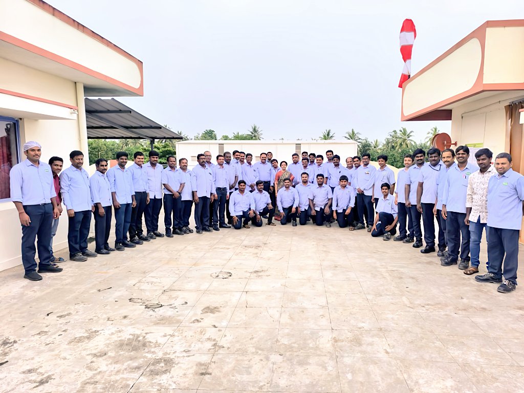 ManagingTrustee's tweet image. Visited the Heritage Plant in Pamarru today.

Had the privilege of inaugurating the 1.0 Ton/Day Butter Melter Project, a key addition to support our recombination processes and enhance operational efficiency.

Appreciate the warm welcome and commendable efforts of Plant Manager…