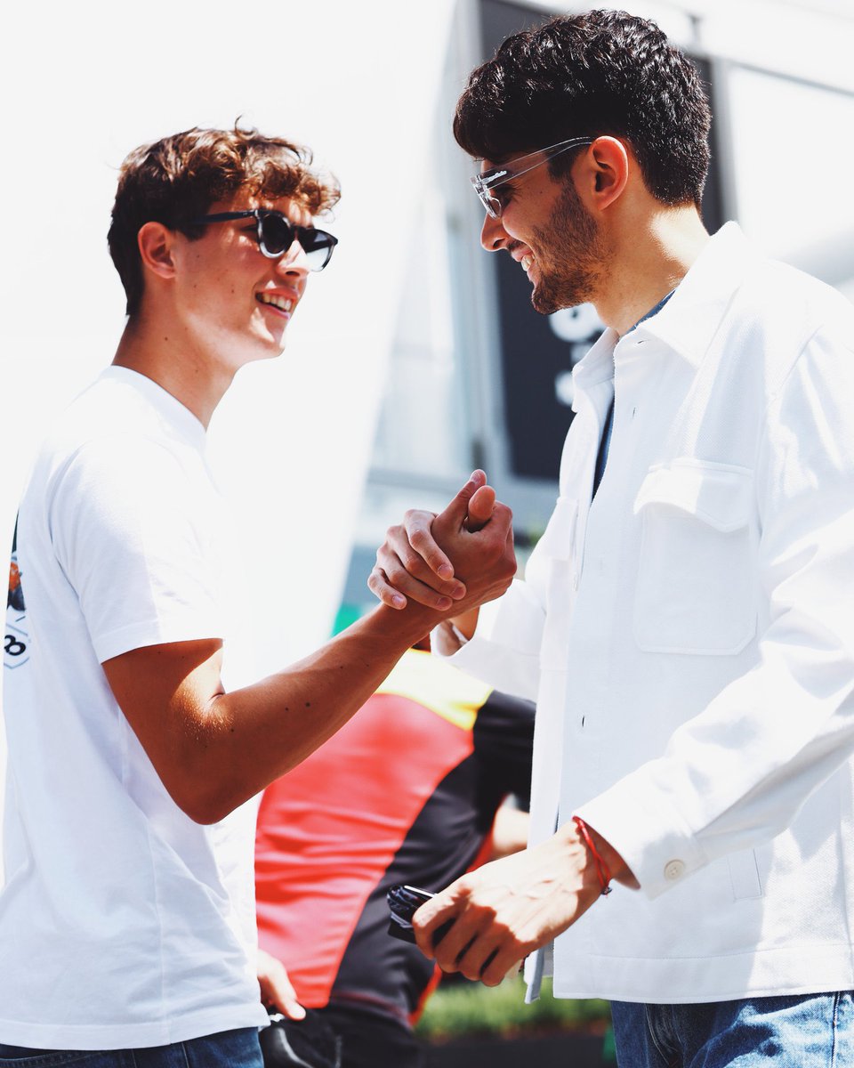 teamhaasfr's tweet image. Notre duo préféré en Autriche 🥰🤩
#F1 #HaasF1 @HaasF1Team