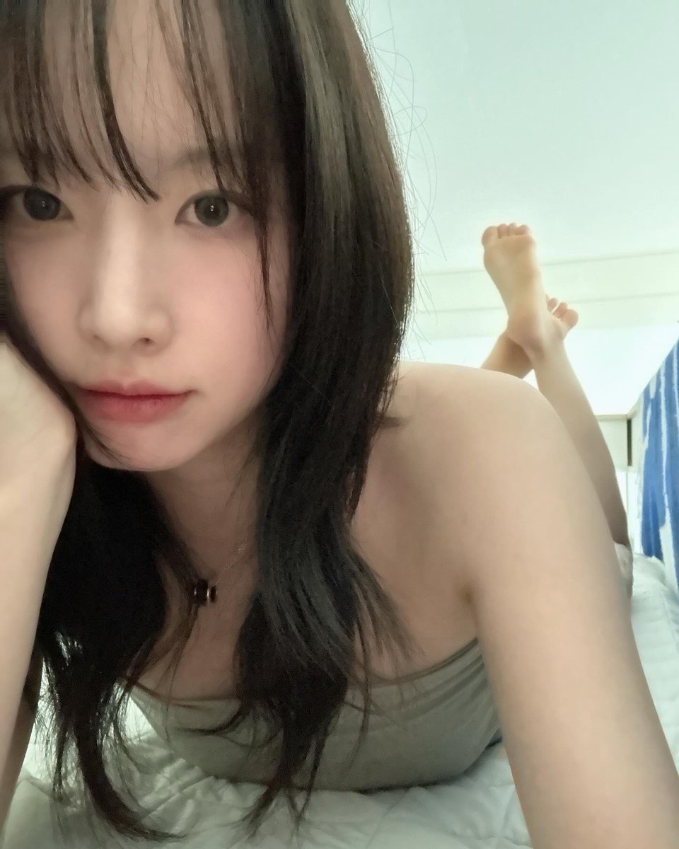 fleureveil's tweet photo. im sorry but https://t.co/b3kaXxcwAd