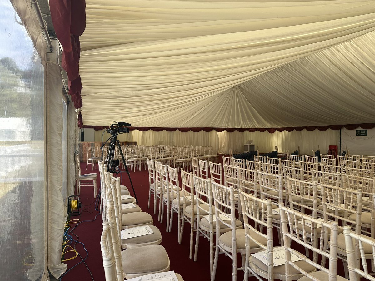 Prizegiving three out of five ✅ #WorkLife