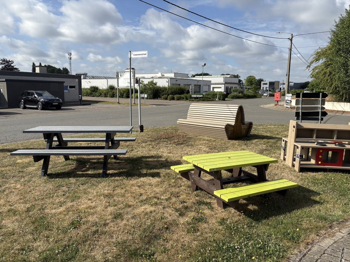 SKWshop Het #allesvoorbuitenblog.: Kunststof park- en straatmeubilair, een uitstekend... allesvoorbuiten.blogspot.com/2025/06/kunsts…