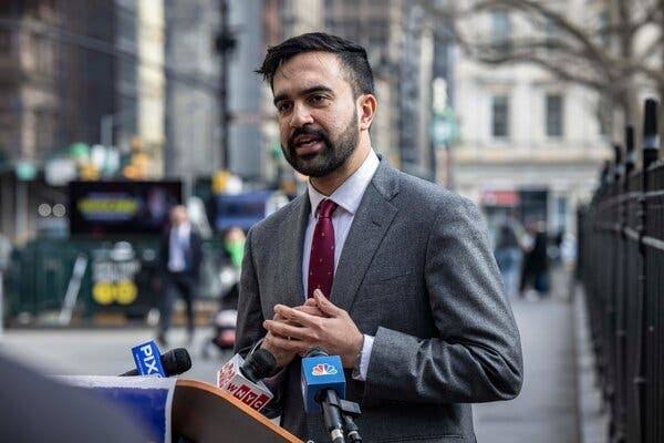 Kavish aziz tweet media