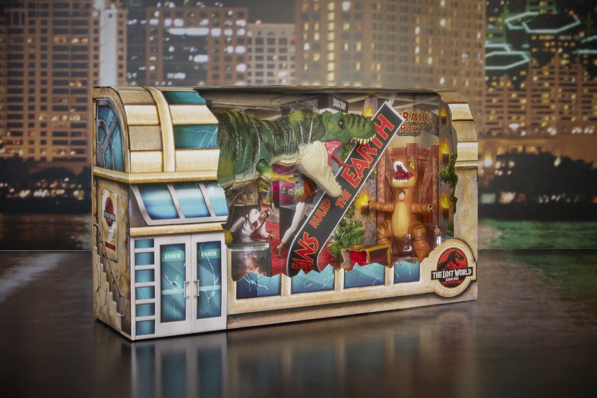 TwoKyool's tweet photo. This Mattel #JurassicWorld #SDCC exclusive looks great @GetFandom https://t.co/BC7IZvqczO