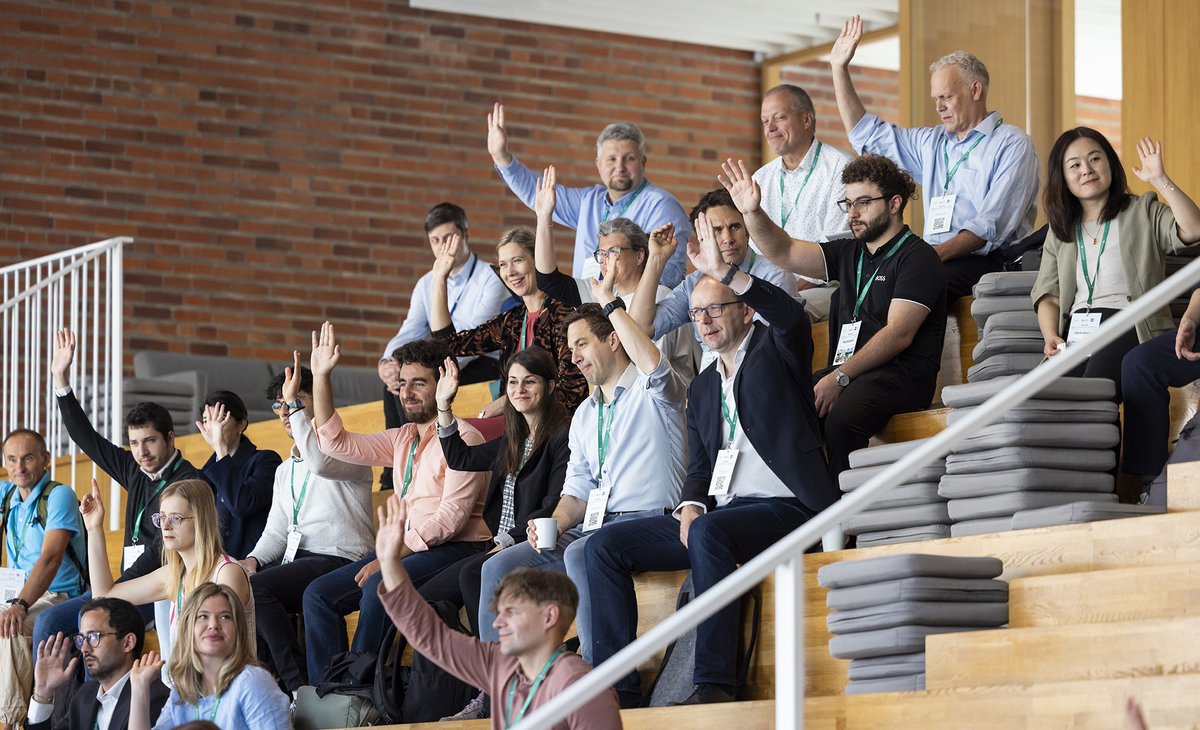 Baltic Economic Conference 2025 starting with the introductions, <a href="/luigiguiso/">luigi guiso</a>'s keynote address, and catching up over coffee!