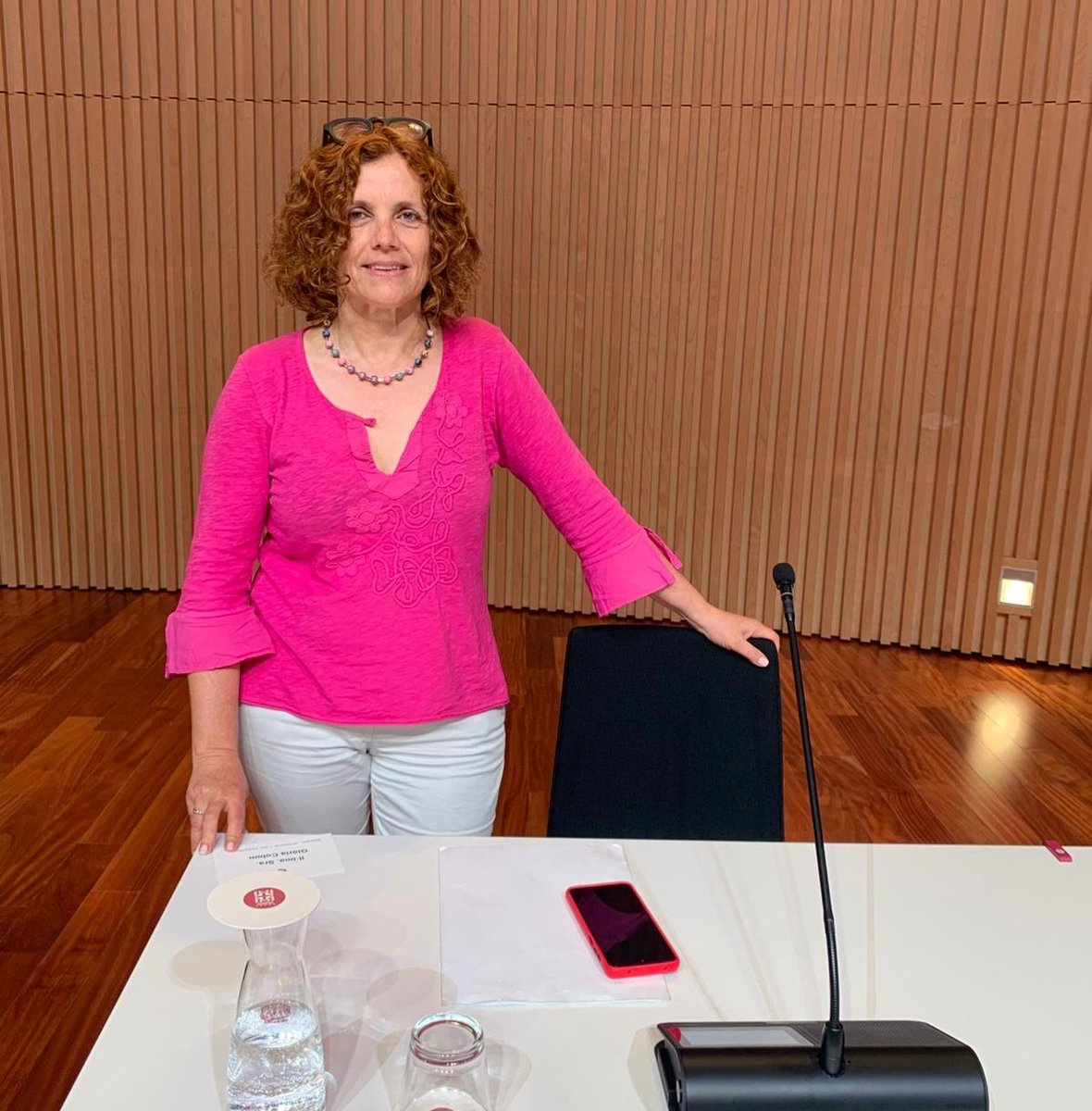 💛 La diputada adjunta d'Educació, Glòria Colom, deixa avui el seu càrrec a la <a href="/diba/">Diputació de Barcelona</a> i serà rellevada per <a href="/m_besora/">Mireia Besora</a>

Gràcies pel compromís, la bona feina, la dedicació i pels valors que has aportat a l'equip, Glòria!