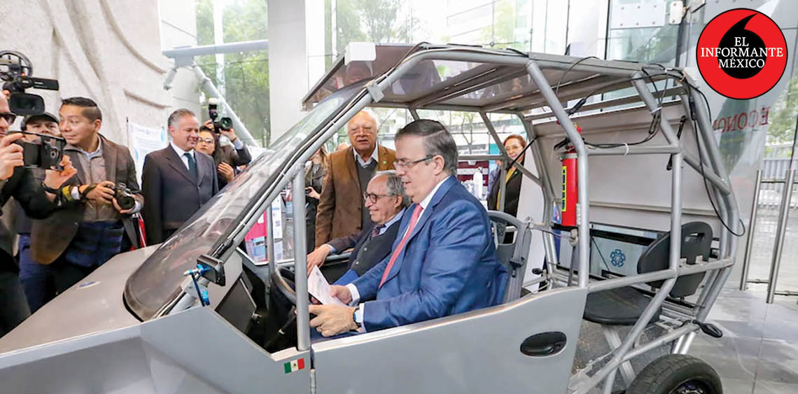 ElInformanteMX's tweet photo. Maneja @m_ebrard primer #AutoMexicano de #hidrógeno del @IPN_MX
El #desarrollo de #autos impulsados por hidrógeno no es algo #reciente.
Tags: @GobiernoMX @SE_mx
https://t.co/69OBJEDqcf https://t.co/BruobHlbu2
