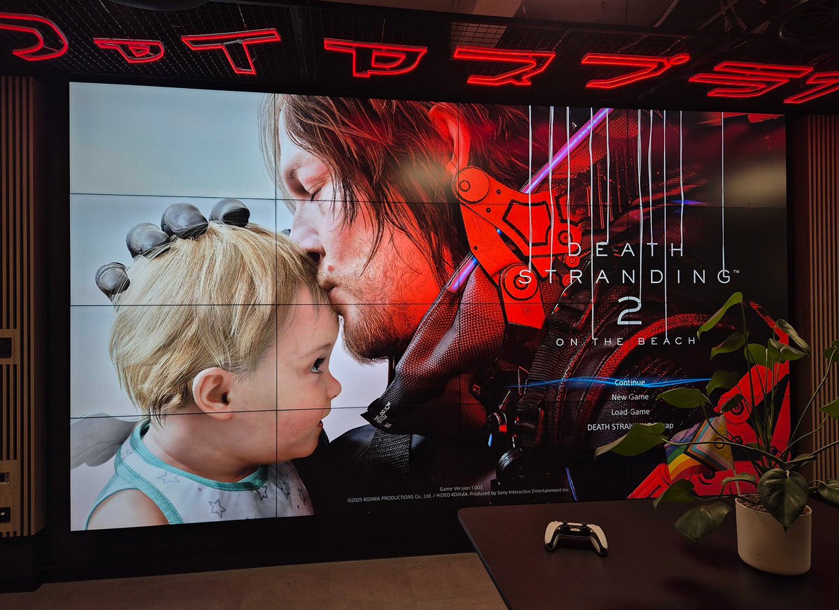 FirespriteGames's tweet image. Huge congratulations to @KojiPro2015_EN on the launch of DEATH STRANDING 2: ON THE BEACH! Our sprites are ready to connect to this stunning experience.. at scale!
💙 🎉 @HIDEO_KOJIMA_EN @Sony_XDEV #DEATHSTRANDING2