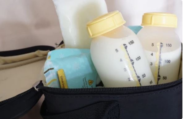 🍼 Traveling with breast milk or formula?

Ice packs, gel packs &amp; freezer packs are allowed in your carry-on, even if slushy or partially frozen.

Just let the officer know before screening at the checkpoint. 🧊 

More info: tsa.gov/travel/special…