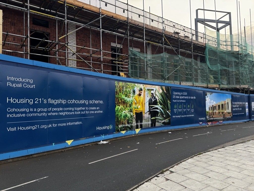 LegacyWM1's tweet image. 🏗️ A few weeks back, we hosted a special tour of our flagship #Cohousing scheme #RupaliCourt in #Lozells!

We were joined by @Housing21, Cllr @WaseemZaffar  local residents and partners shaping this vibrant community. 💚

legacy-wm.org/housing/rupali…
