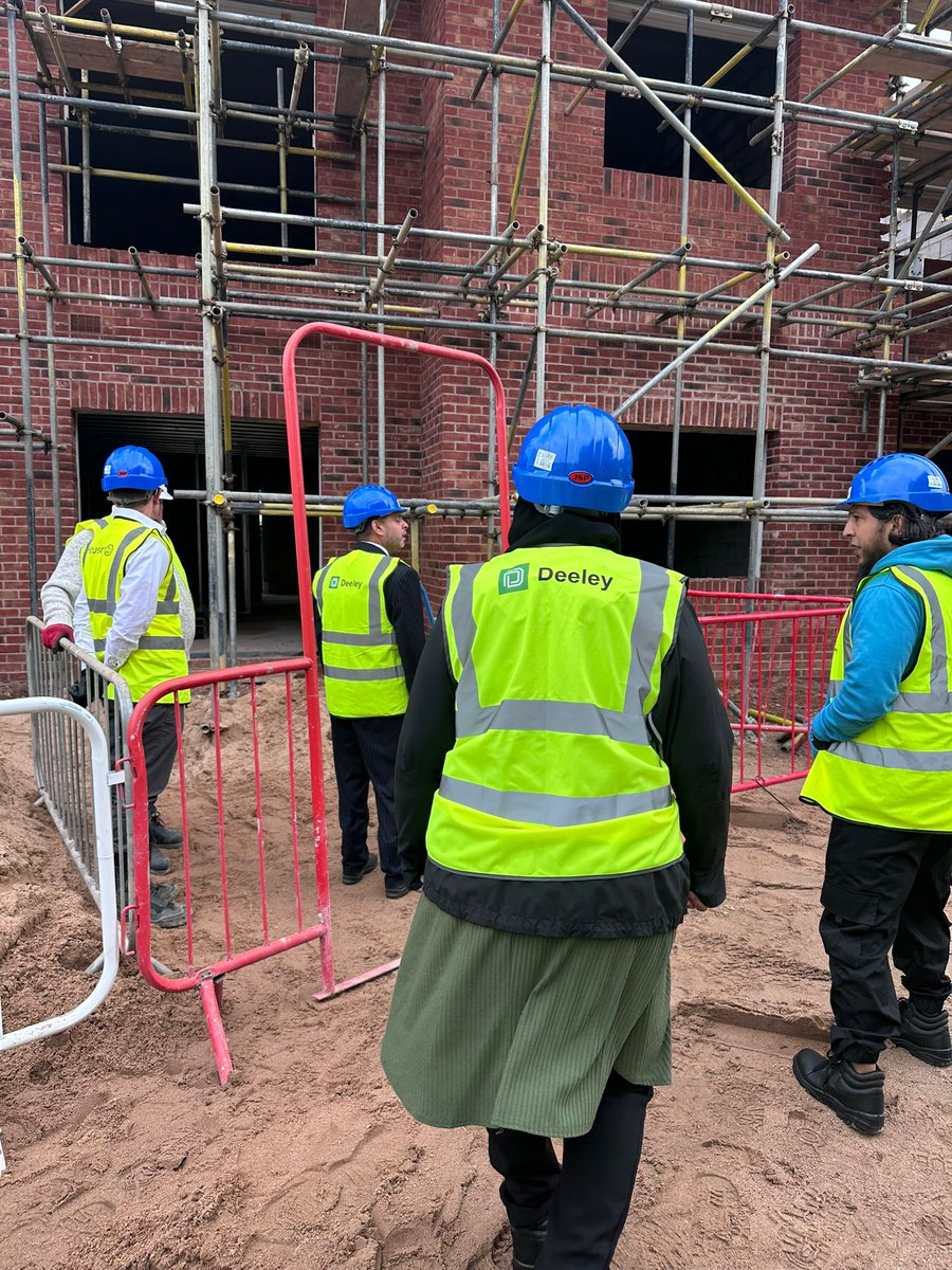 LegacyWM1's tweet image. 🏗️ A few weeks back, we hosted a special tour of our flagship #Cohousing scheme #RupaliCourt in #Lozells!

We were joined by @Housing21, Cllr @WaseemZaffar  local residents and partners shaping this vibrant community. 💚

legacy-wm.org/housing/rupali…