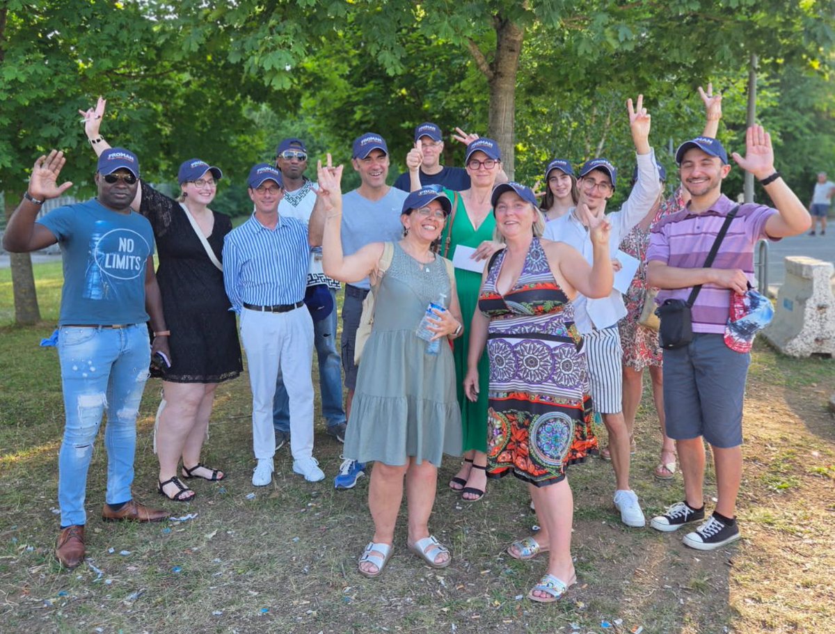 PROMAN (@proman_interim) on Twitter photo 🎭 Le PROMAN Culture Tour fait escale à Dijon !
Nos intérimaires & leurs familles ont assisté au show de Messmer : rires, surprises & hypnose collective au programme !
Un super moment de convivialité 🙌
#PROMAN #Dijon #Messmer #PROMANCultureTour #convivialité 🎭 Le PROMAN Culture Tour fait escale à Dijon !
Nos intérimaires & leurs familles ont assisté au show de Messmer : rires, surprises & hypnose collective au programme !
Un super moment de convivialité 🙌
#PROMAN #Dijon #Messmer #PROMANCultureTour #convivialité