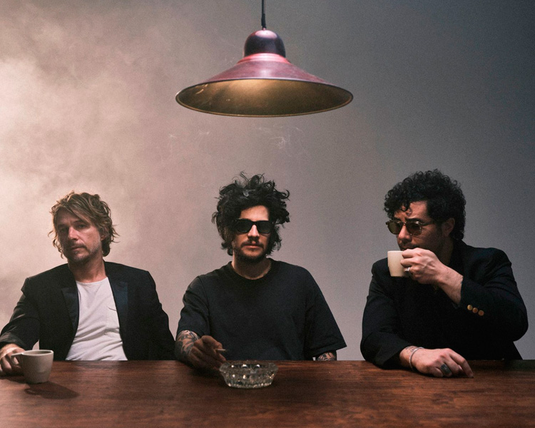 🎧 Rey Pila lança versão deluxe do álbum ‘ESTAN STRANGE I’.

🔗 tecoapple.com/2025/06/26/rey…